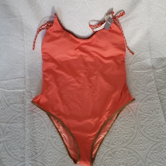 Swimsuit - Picture 1 of 3